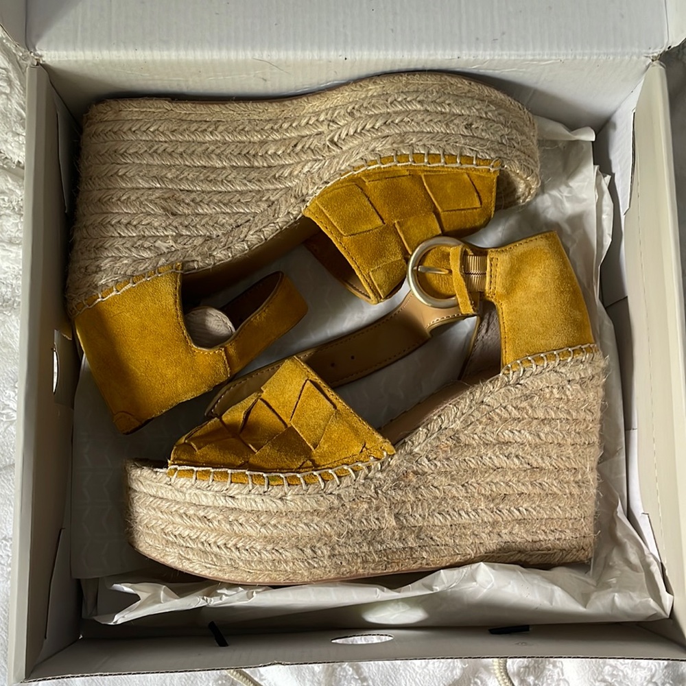 Mustard yellow suede wedges marc fisher NWT